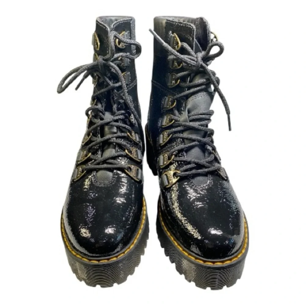 New Dr. Martens Leather Black Boots 8 Laurenne Distressed Patent Leather Laceup - Picture 4 of 13